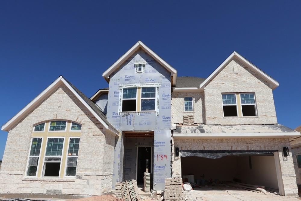 139 Silverbow Creek Way