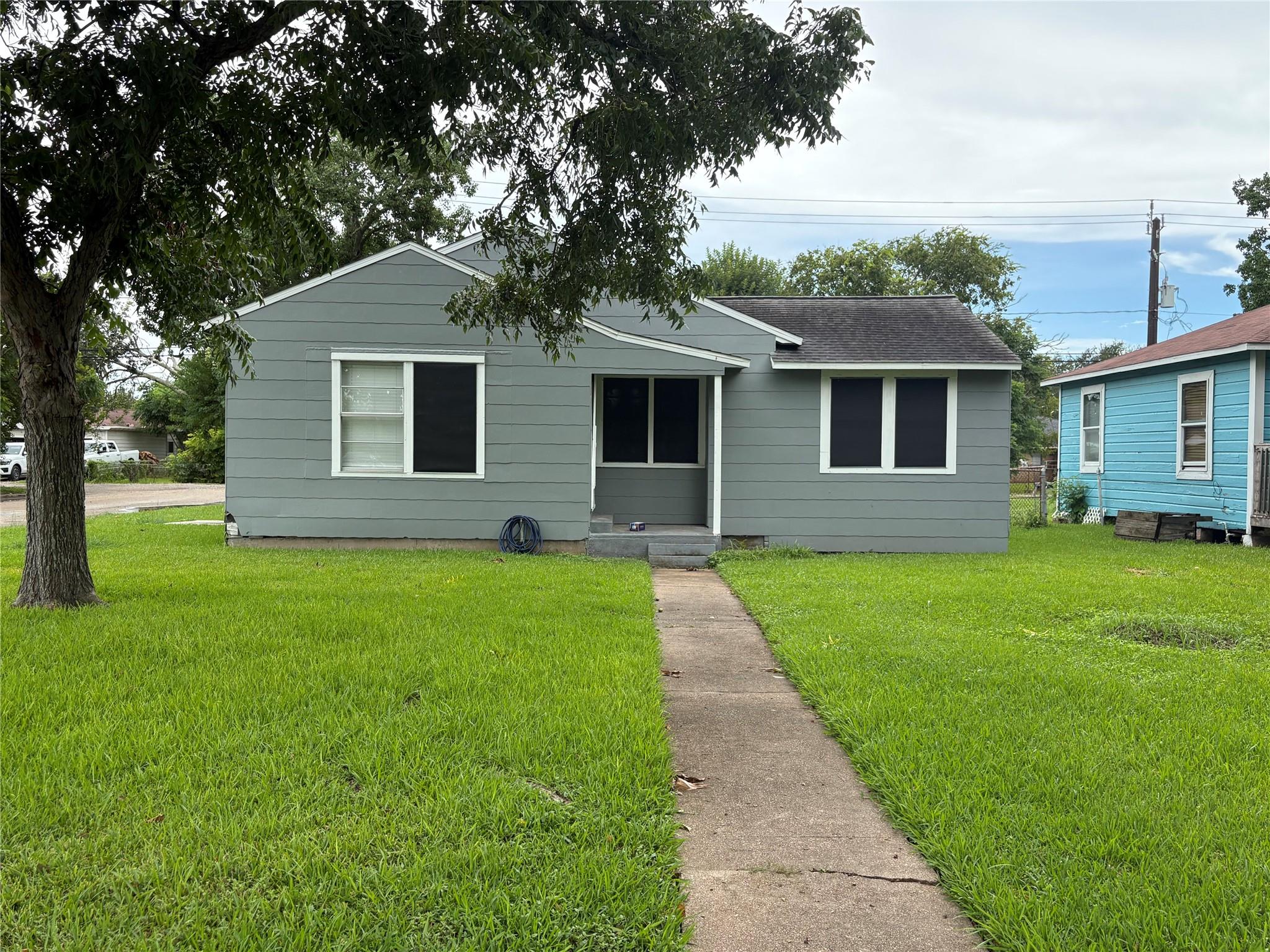 1603 W 8th Street