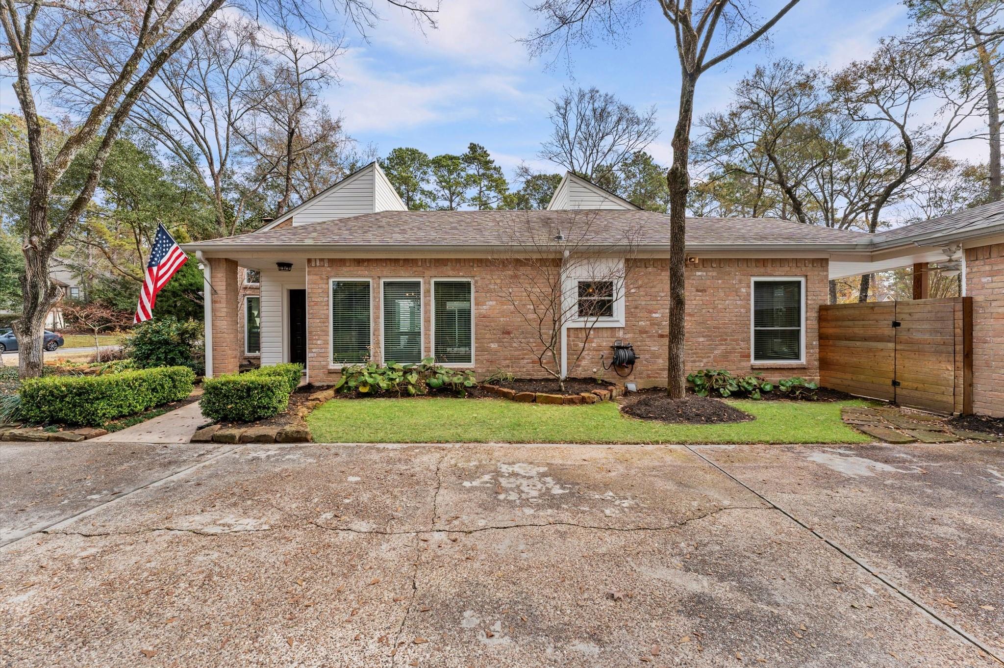 65 Indian Clover Drive