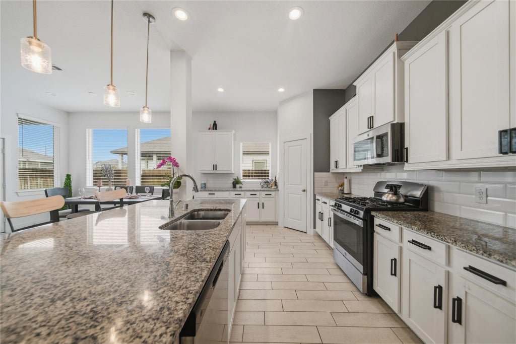 Photo of 4512 Bartagrass Drive, Rosenberg, TX 77469 (MLS # 44467171)