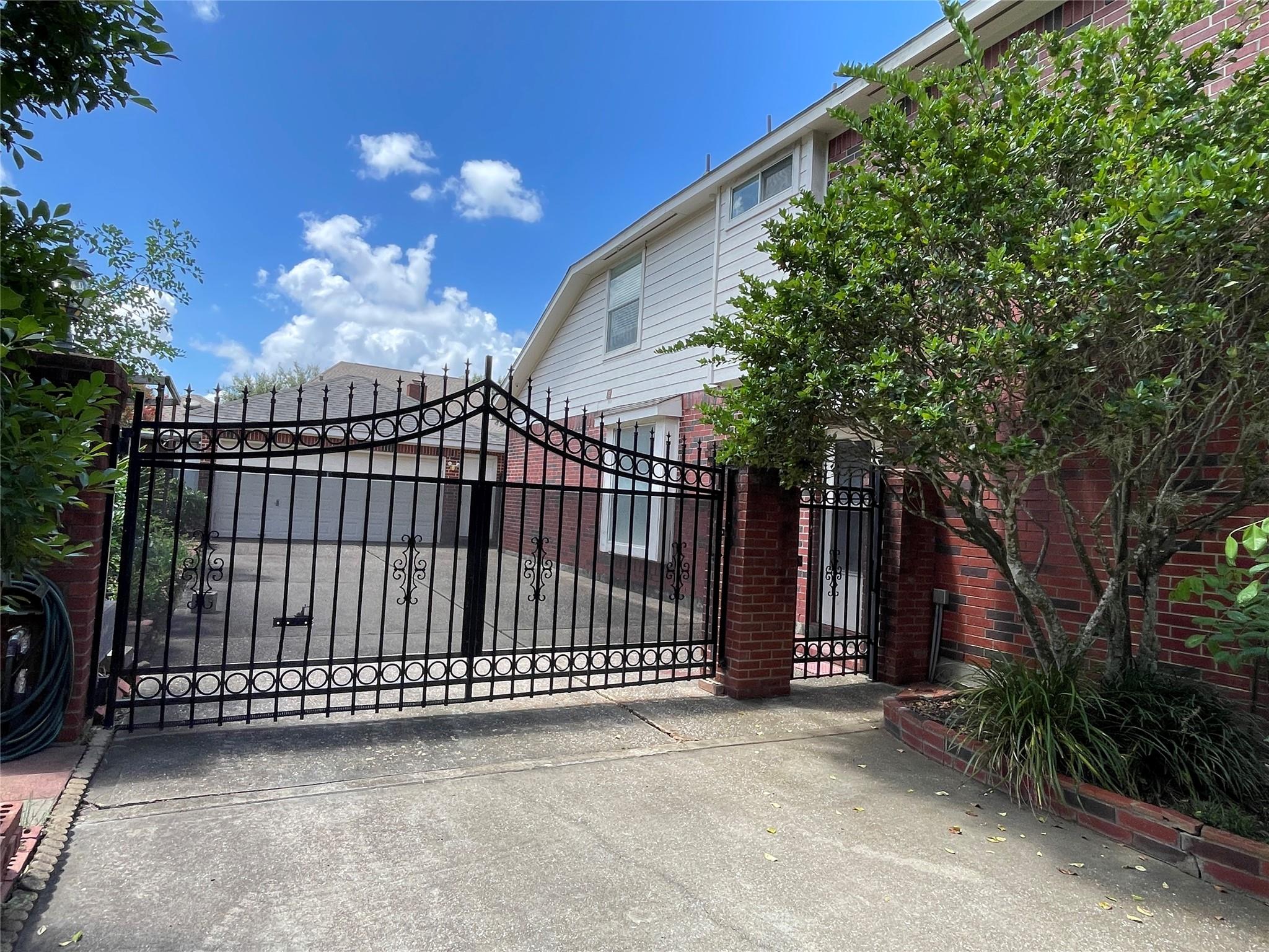 1951 Lake Winds Drive
