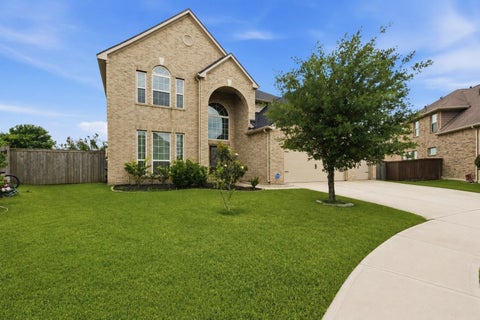 Photo of 20339 Aspen Manor Lane, Cypress, TX 77433 (MLS # 37504402)