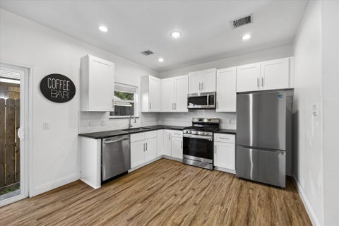 Photo of 3515 Shelby Circle #A/B, Houston, TX 77051 (MLS # 91423805)