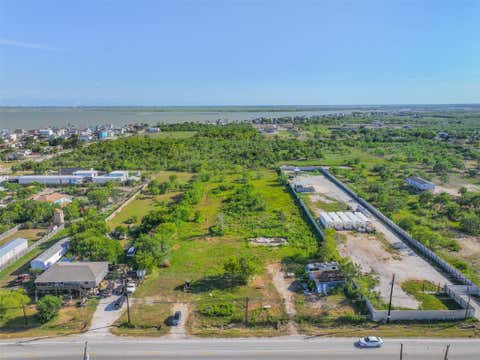 Photo of 2375 E Fm 517, San Leon, TX 77539 (MLS # 22553152)