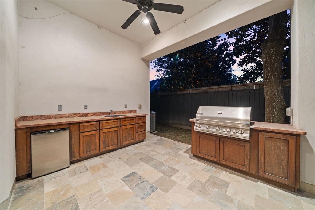 Photo of 11714 Memorial Drive, Houston, TX 77024 (MLS # 49426796)