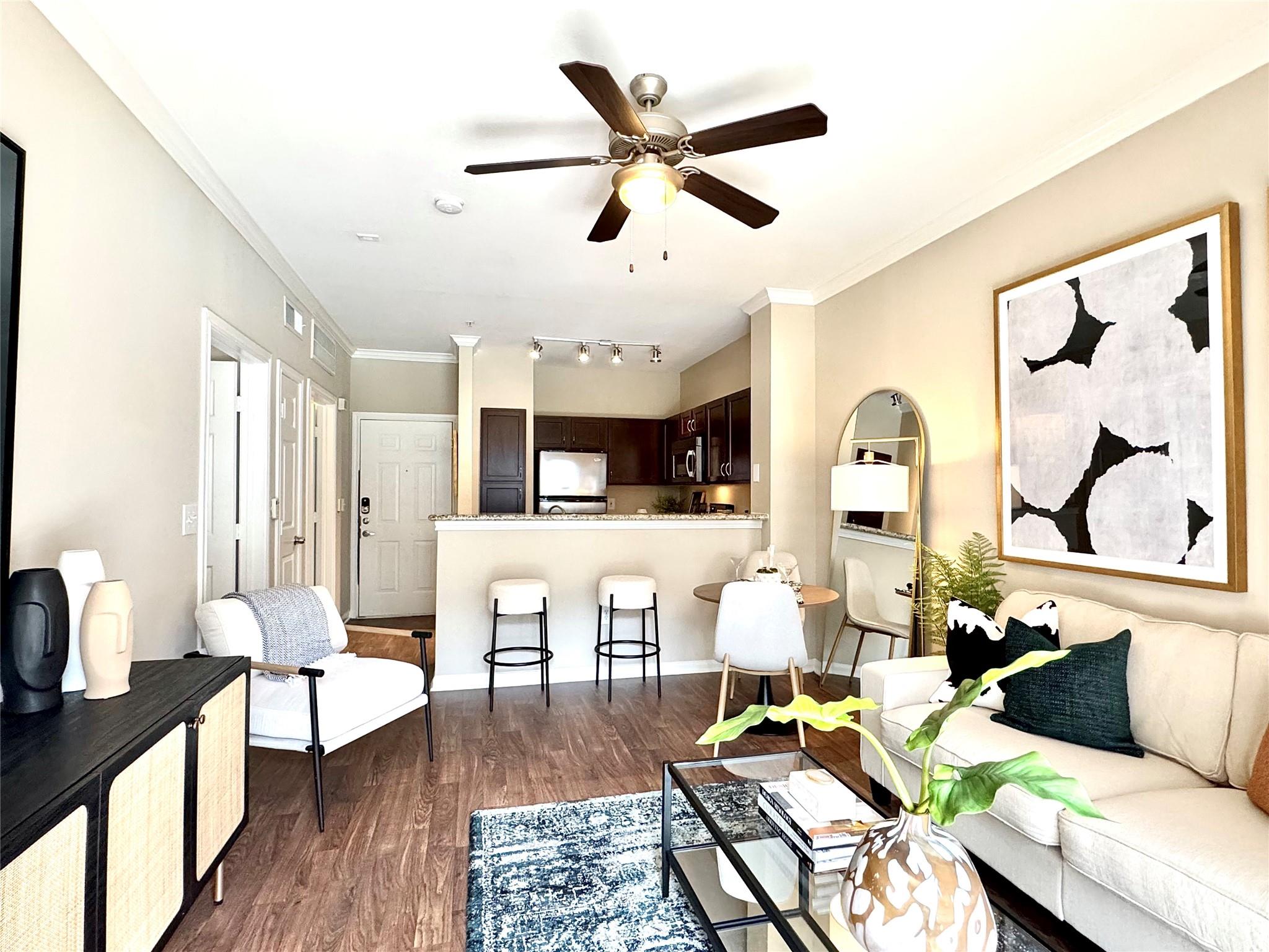 702 Hadley Street 8115