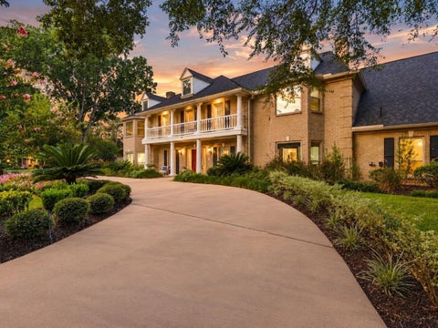 Photo of 15902 Cumbria Drive, Spring, TX 77379 (MLS # 71185268)