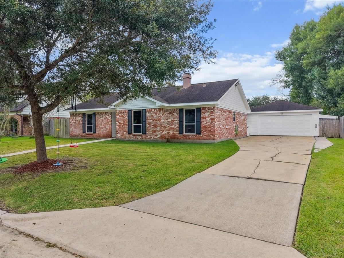 4910 Old Castle Lane
