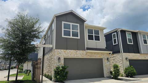 Photo of 9808 Falling Fern Lane, Houston, TX 77080 (MLS # 72252102)