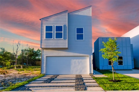 Photo of 2832 Mansfield Street, Houston, TX 77091 (MLS # 72180610)