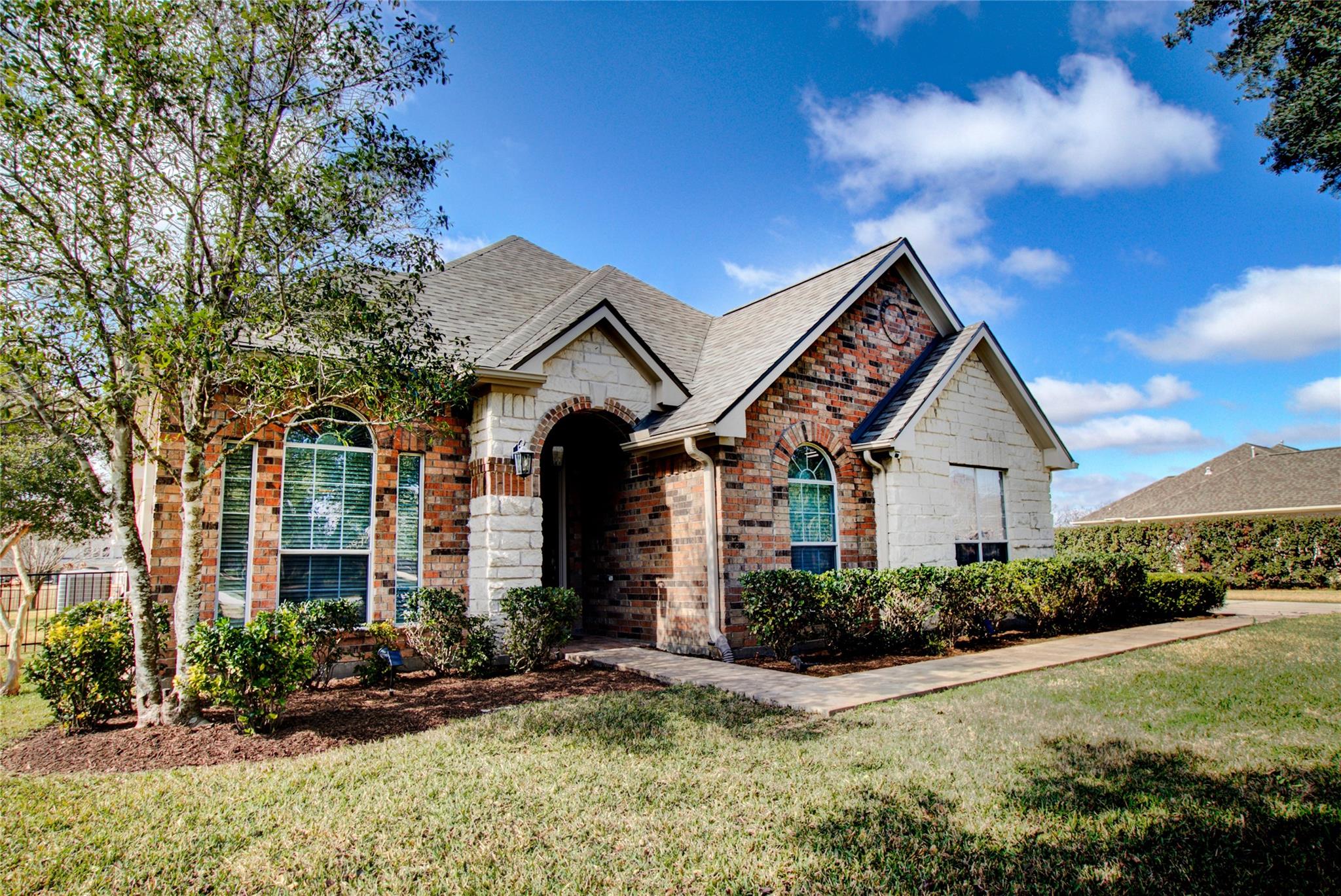 3327 River Bend Drive