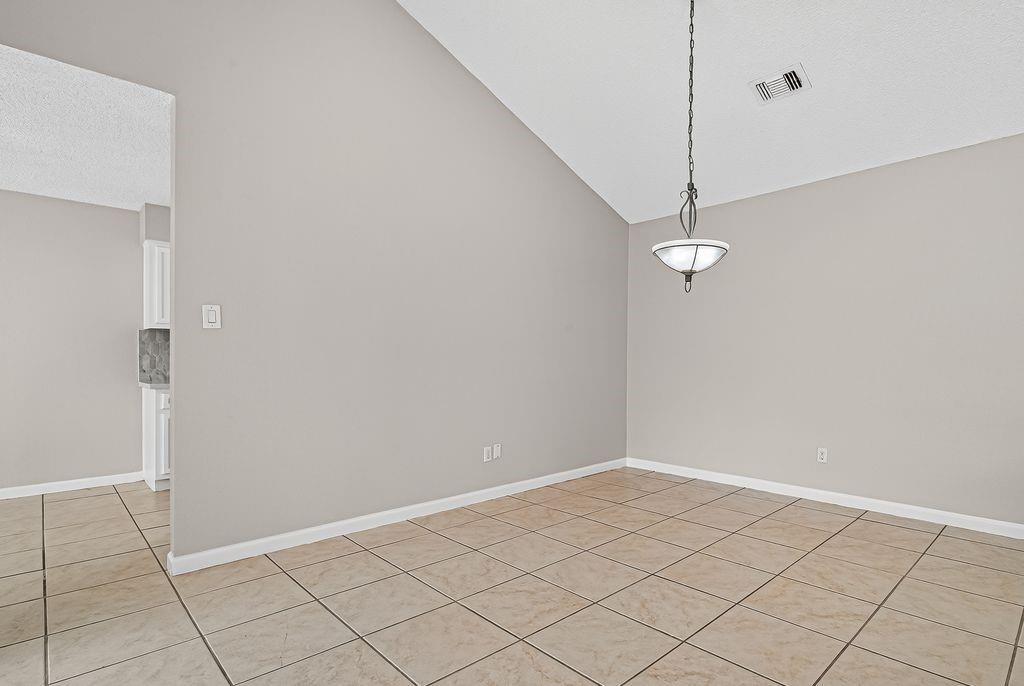 12515 Jaguar Drive