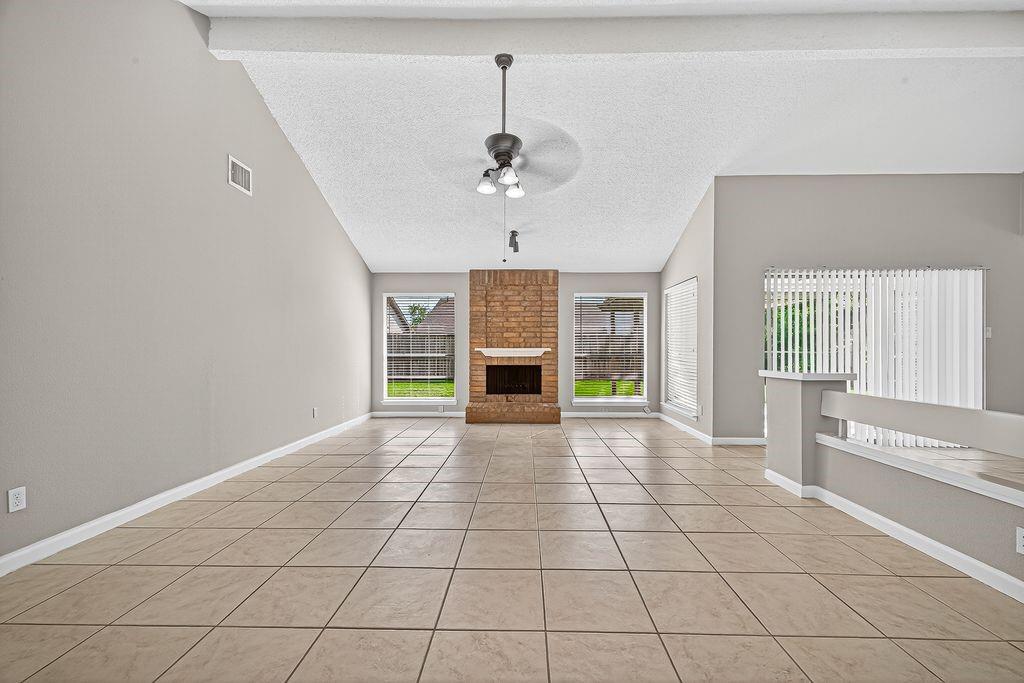 12515 Jaguar Drive