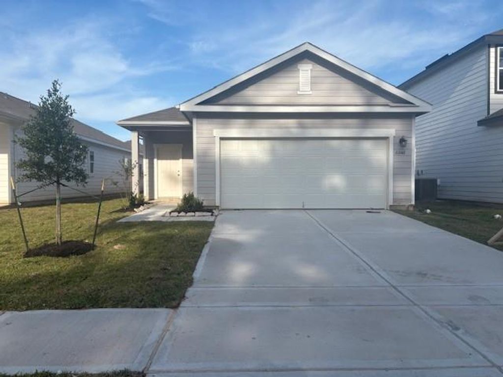 Photo of 6040 Majestic Creek Trail, Porter, TX 77365 (MLS # 47076727)