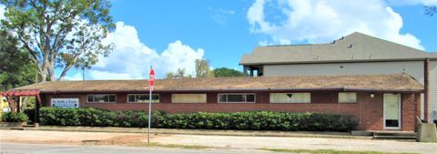 Photo of 1116 N Fulton Street, Wharton, TX 77488 (MLS # 23622654) Photo of 1116 N Fulton Street, Wharton, TX 77488 (MLS # 23622654)