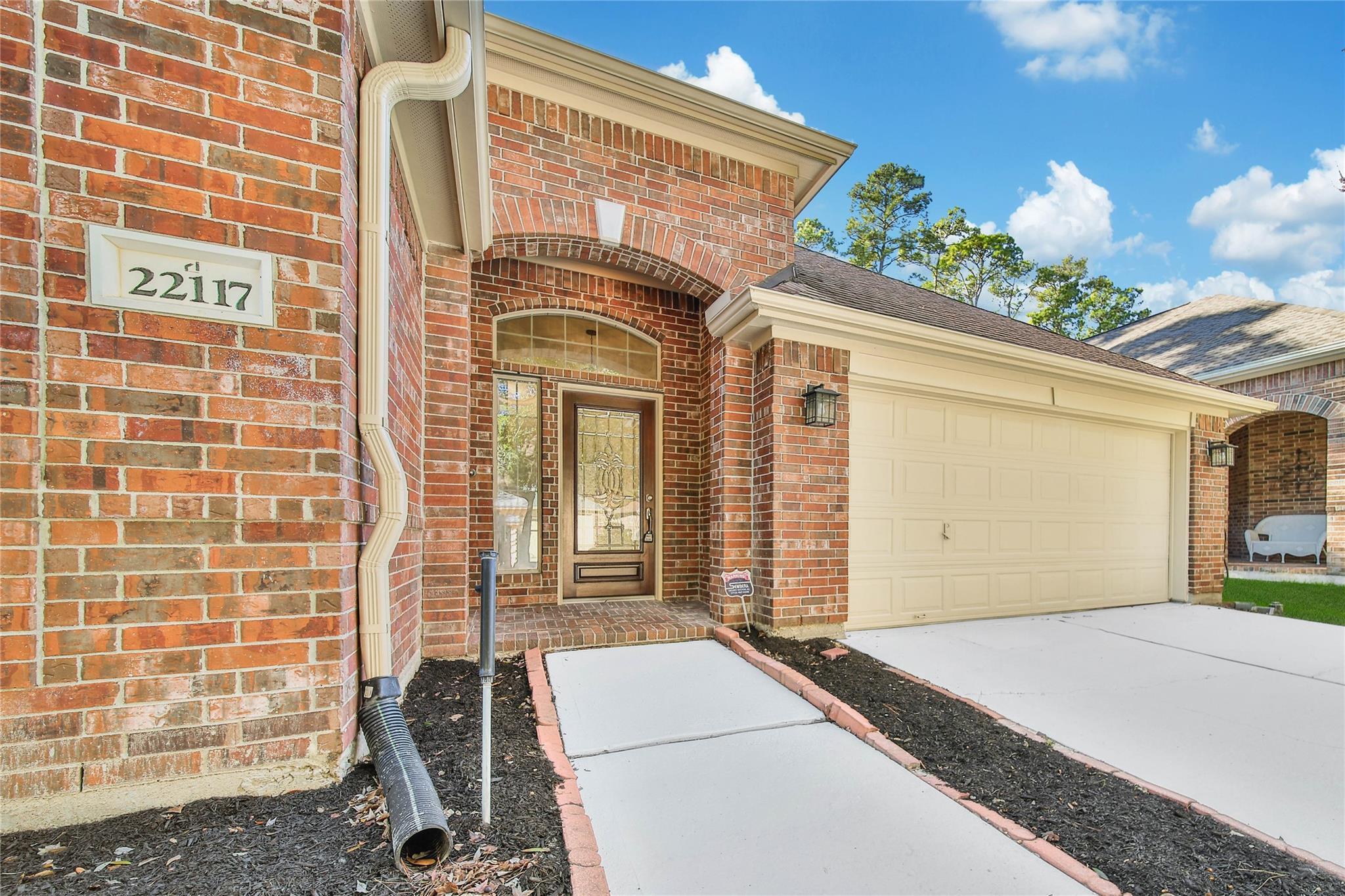 22117 Iron Knoll Drive