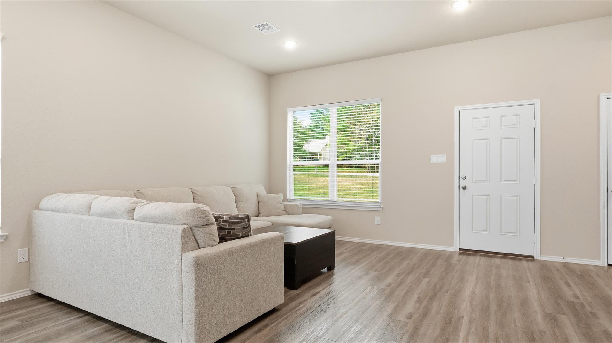 903 Crystal River Road