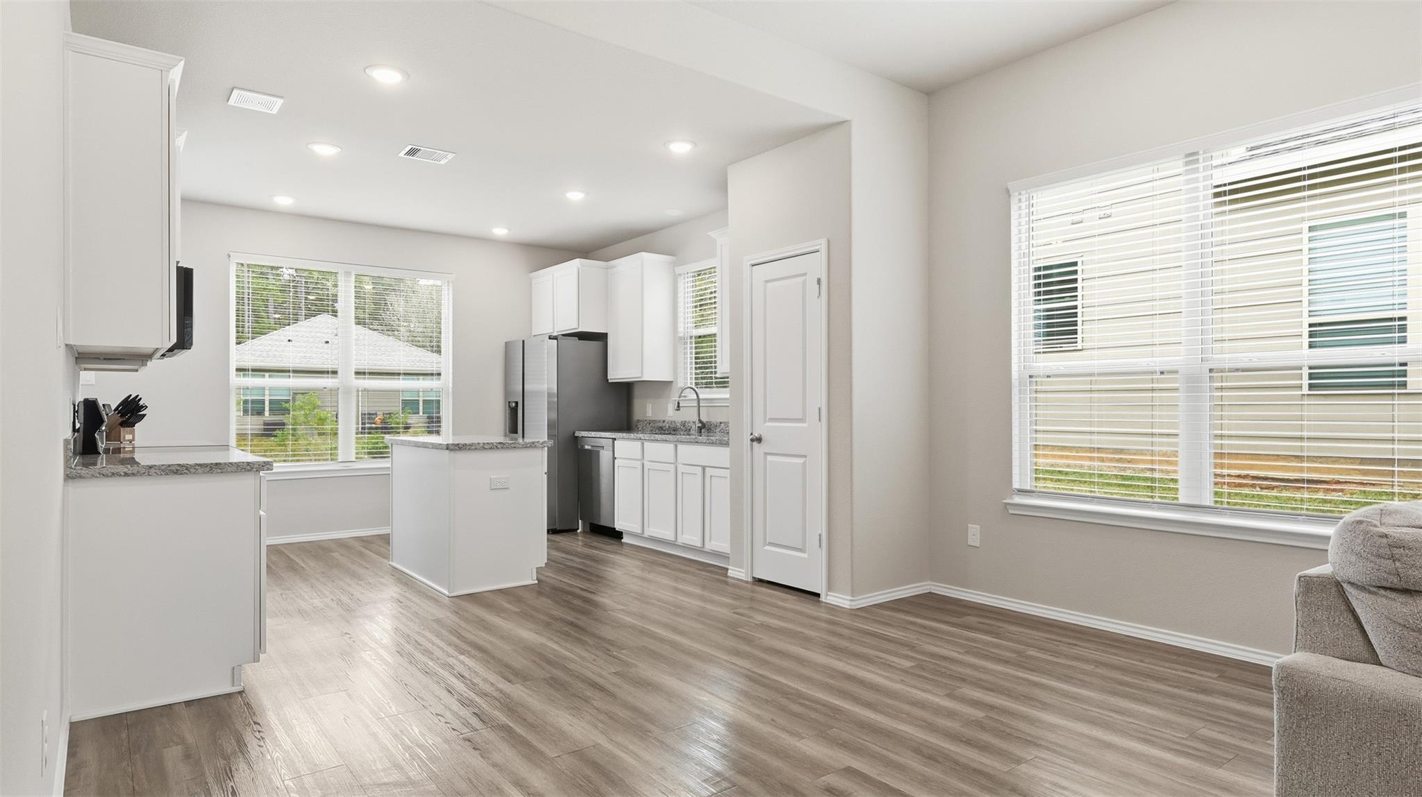 903 Crystal River Road