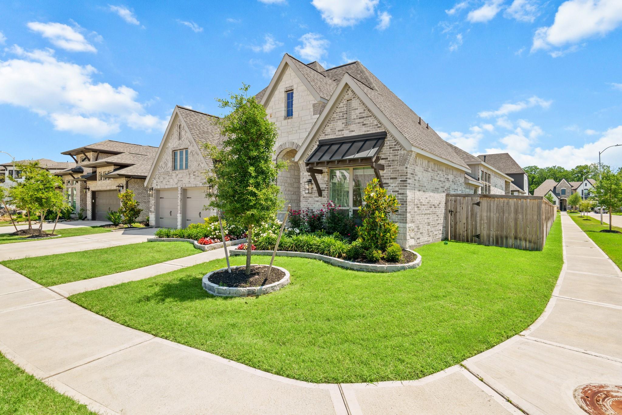 4402 Rain Lily Court