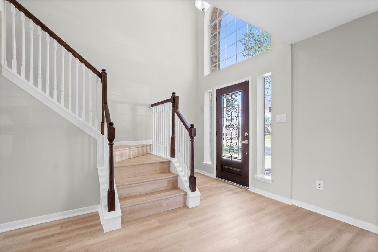 7022 Bossut Drive