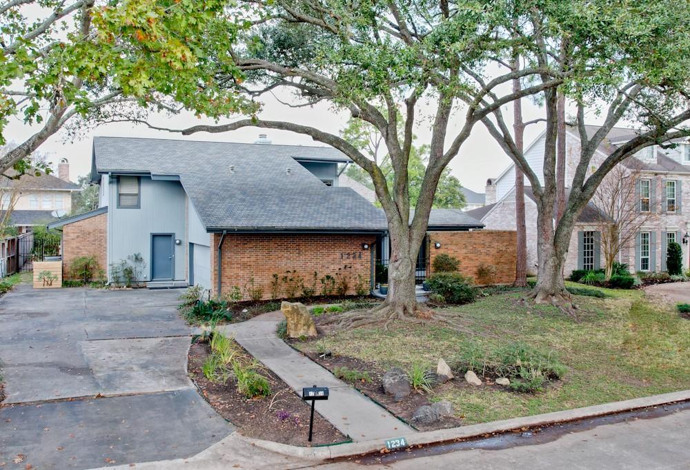 1234 Sugar Creek Boulevard