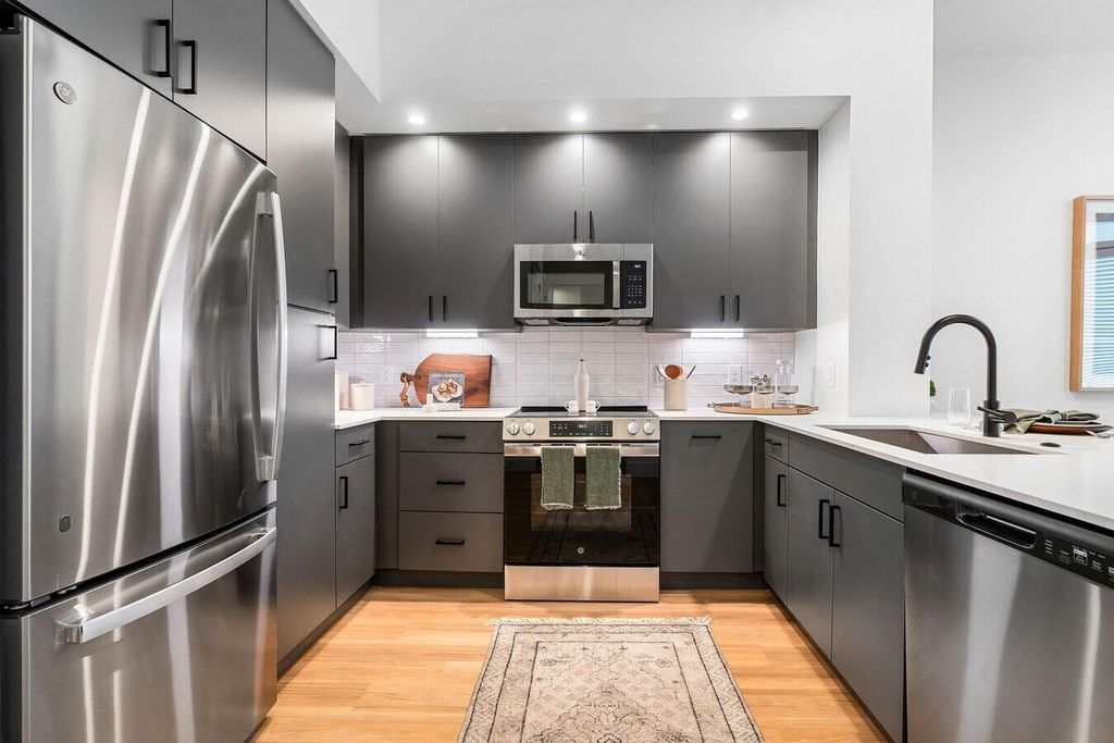 Photo of 15635 Memorial Drive #277, Houston, TX 77079 (MLS # 30378968)