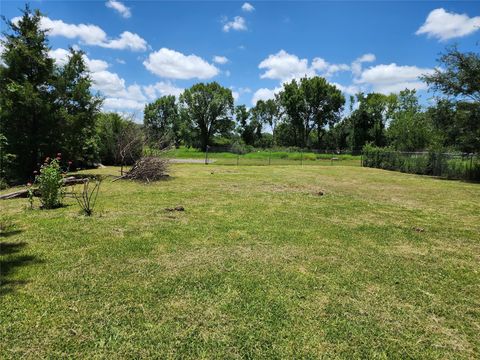 Photo of 0 Rice Avenue, Rosharon, TX 77583 (MLS # 94671846) Photo of 0 Rice Avenue, Rosharon, TX 77583 (MLS # 94671846)