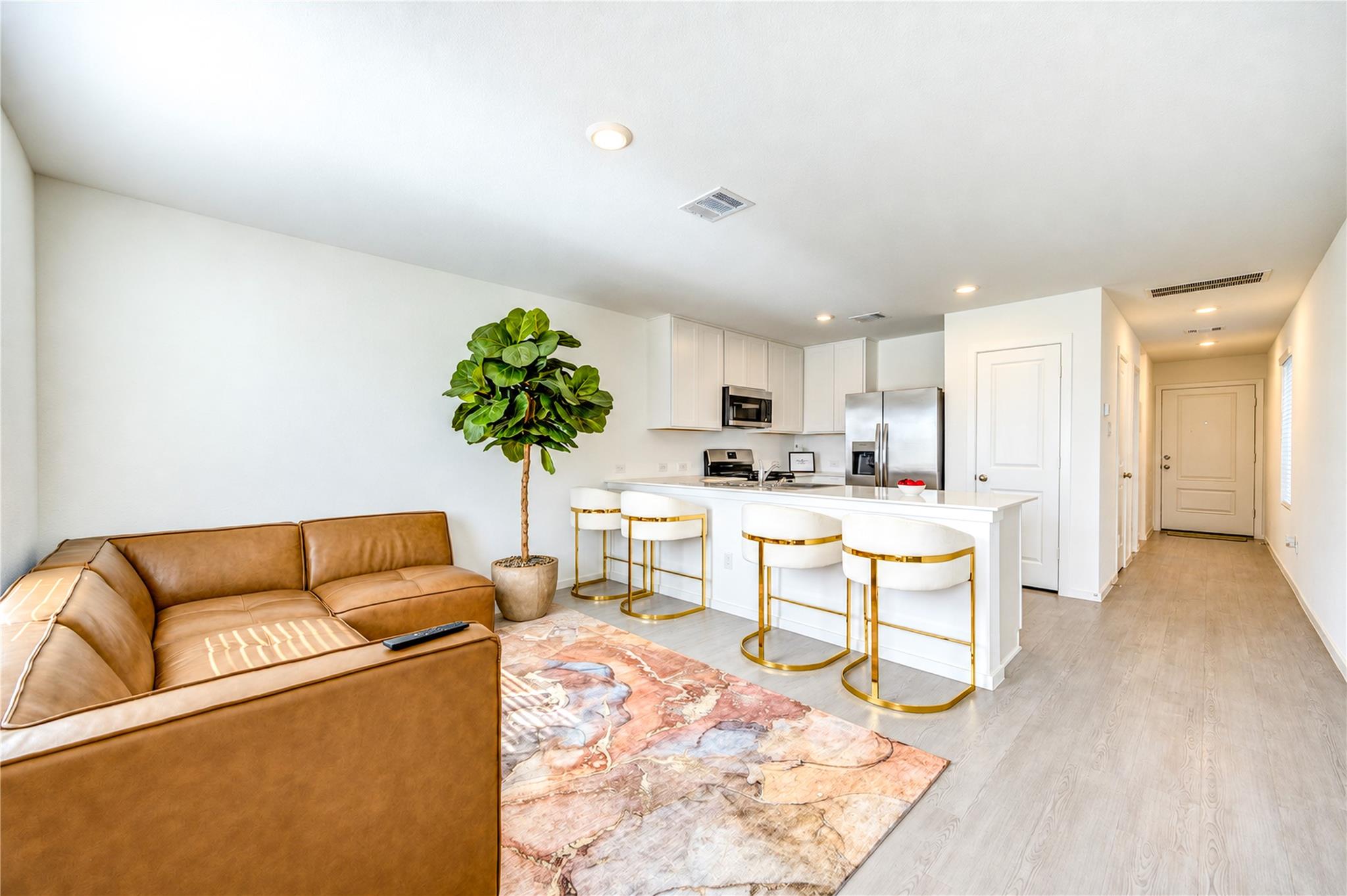 910 Pertuso Ln