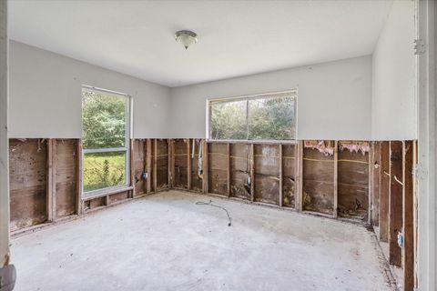 Tiny photo for 906 Brook Forest Court, Conroe, TX 77385 (MLS # 96404075)