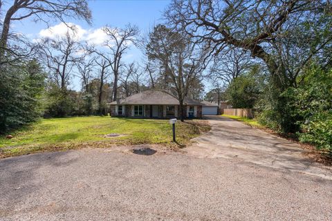 906 Brook Forest Court Conroe TX 77385