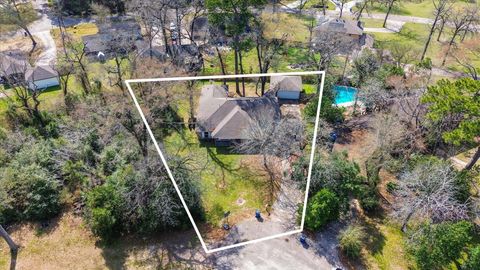 Tiny photo for 906 Brook Forest Court, Conroe, TX 77385 (MLS # 96404075)