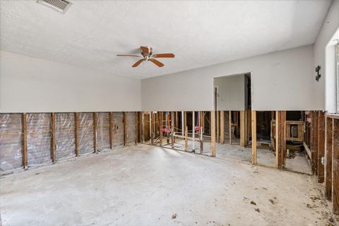 Tiny photo for 906 Brook Forest Court, Conroe, TX 77385 (MLS # 96404075)