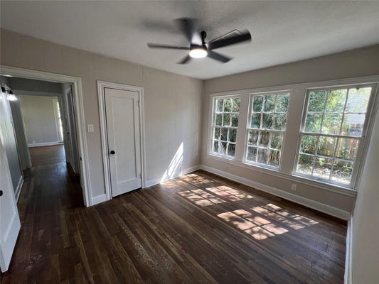 911 N ASHBEL ST, BAYTOWN, TX 77520 - Image 3bd8a7ad26440fe86ebb4fd557bc1bbd/2465161673