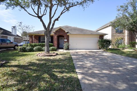 Photo of 22011 Gold Leaf Trail, Cypress, TX 77433 (MLS # 47338365)