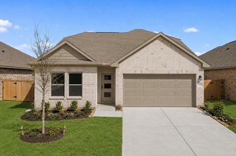 Photo of 19030 Cetara Villa Drive, Hockley, TX 77447 (MLS # 38687430)