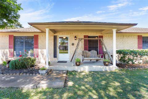 Homes For Sale - 5521 Lanis Street<br/> Dickinson, TX 77539