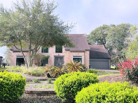 Photo of 3202 La Quinta Drive, Missouri City, TX 77459 (MLS # 50260067)