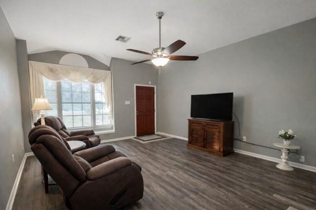 Photo of 5102 Dobbin Springs Lane, Houston, TX 77345 (MLS # 37328155)