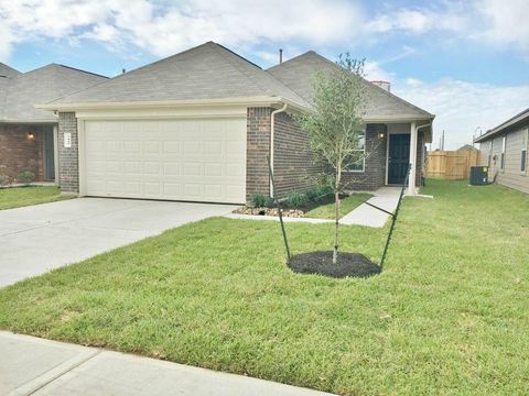 Photo of 5435 Paiges Way, Katy, TX 77449 (MLS # 97915253)