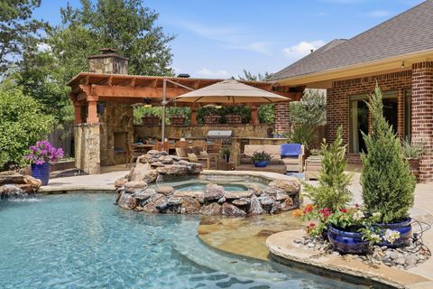 Photo of 147 W Crystal Canyon Circle, The Woodlands, TX 77389 (MLS # 11641632)