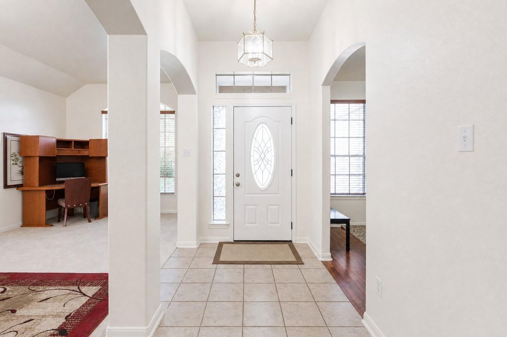 Photo of 1727 Whispering Forest Drive Dr, Kingwood, TX 77339 (MLS # 95232656)