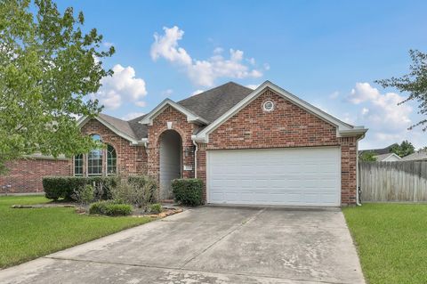 Photo of 30302 Castle Forest Drive, Spring, TX 77386 (MLS # 83930986)