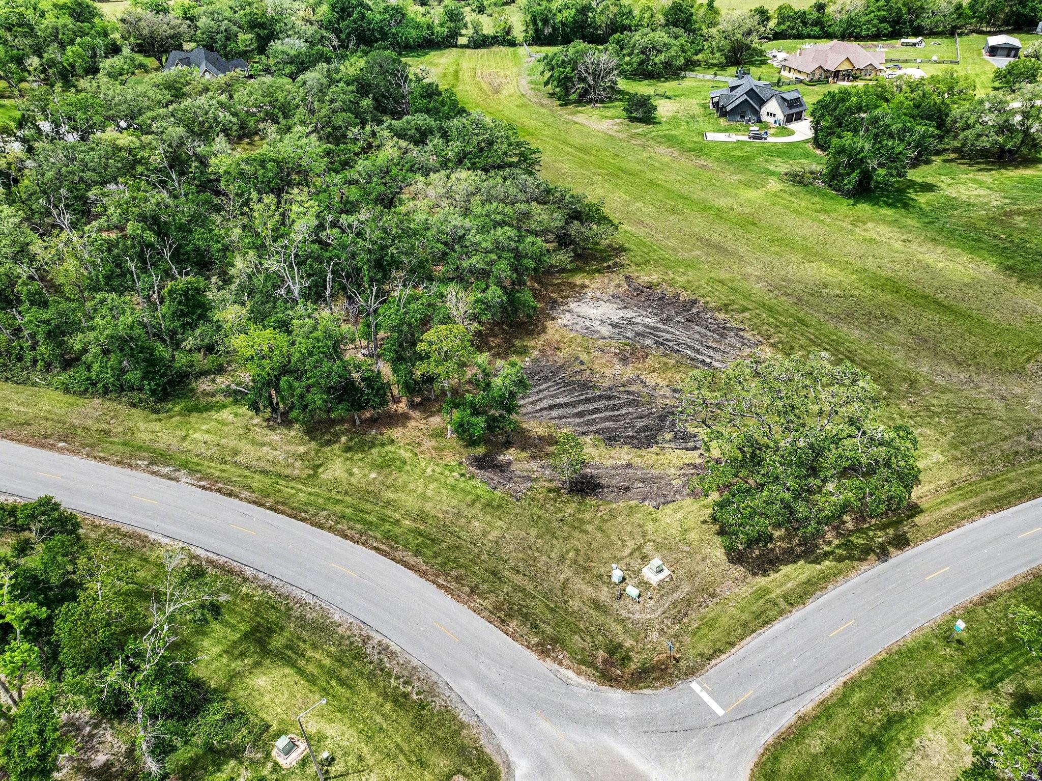 375 Thousand Oaks Drive