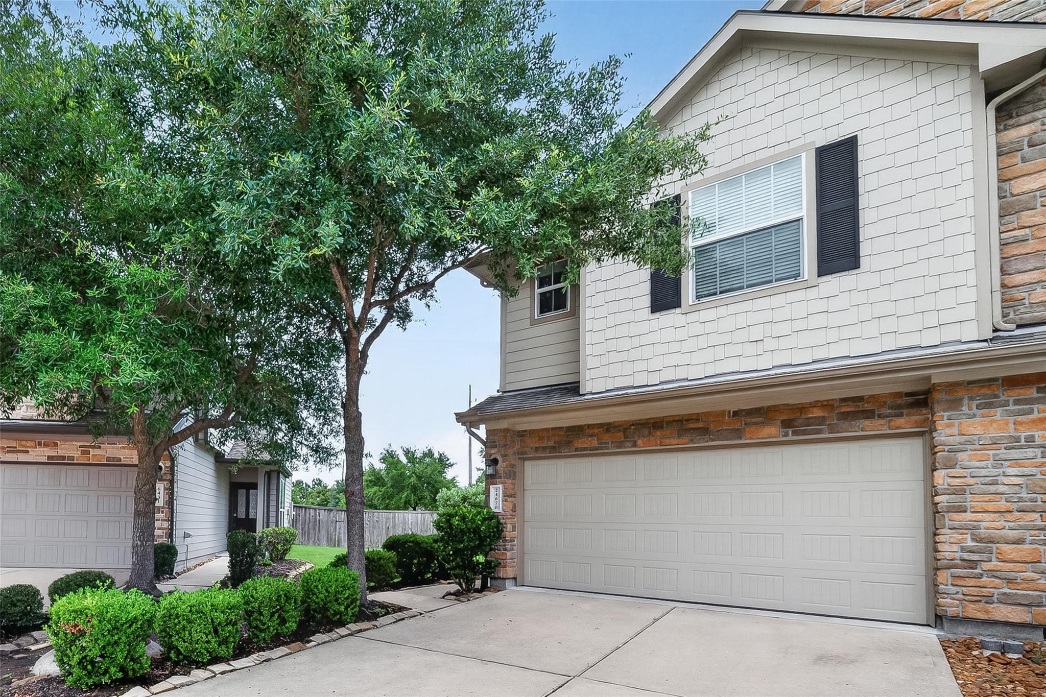 24670 Folkstone Cir