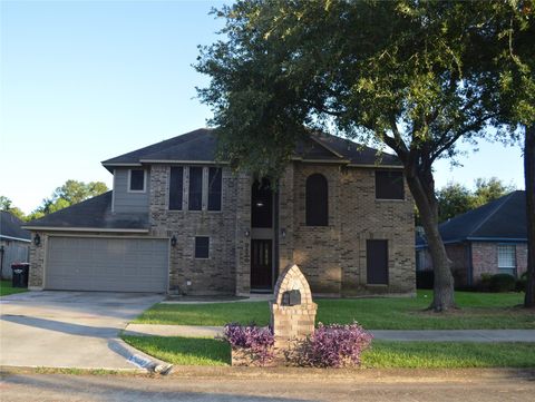 Photo of 9830 Ellen Street, Baytown, TX 77521 (MLS # 70184105)