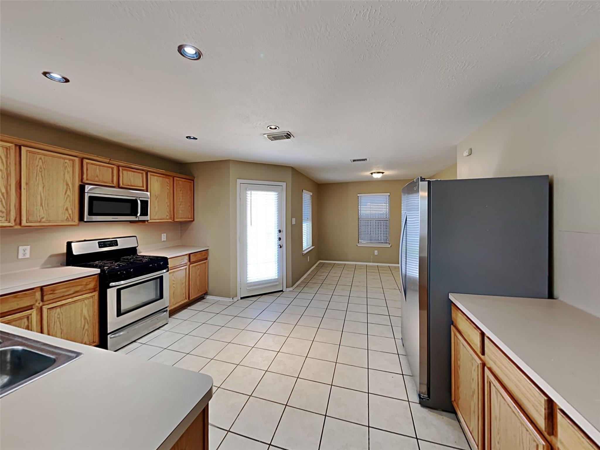 5446 Aloe Avenue