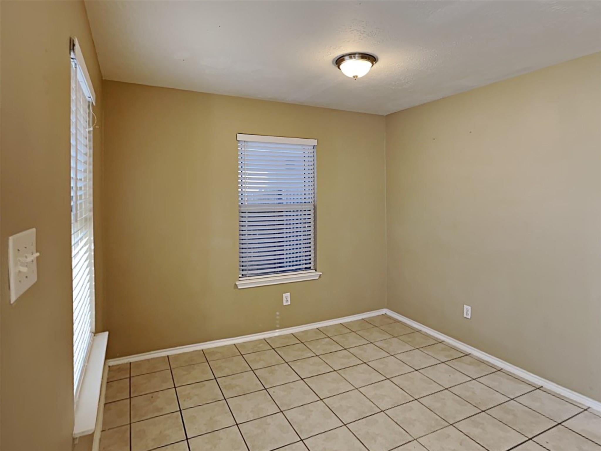 5446 Aloe Avenue
