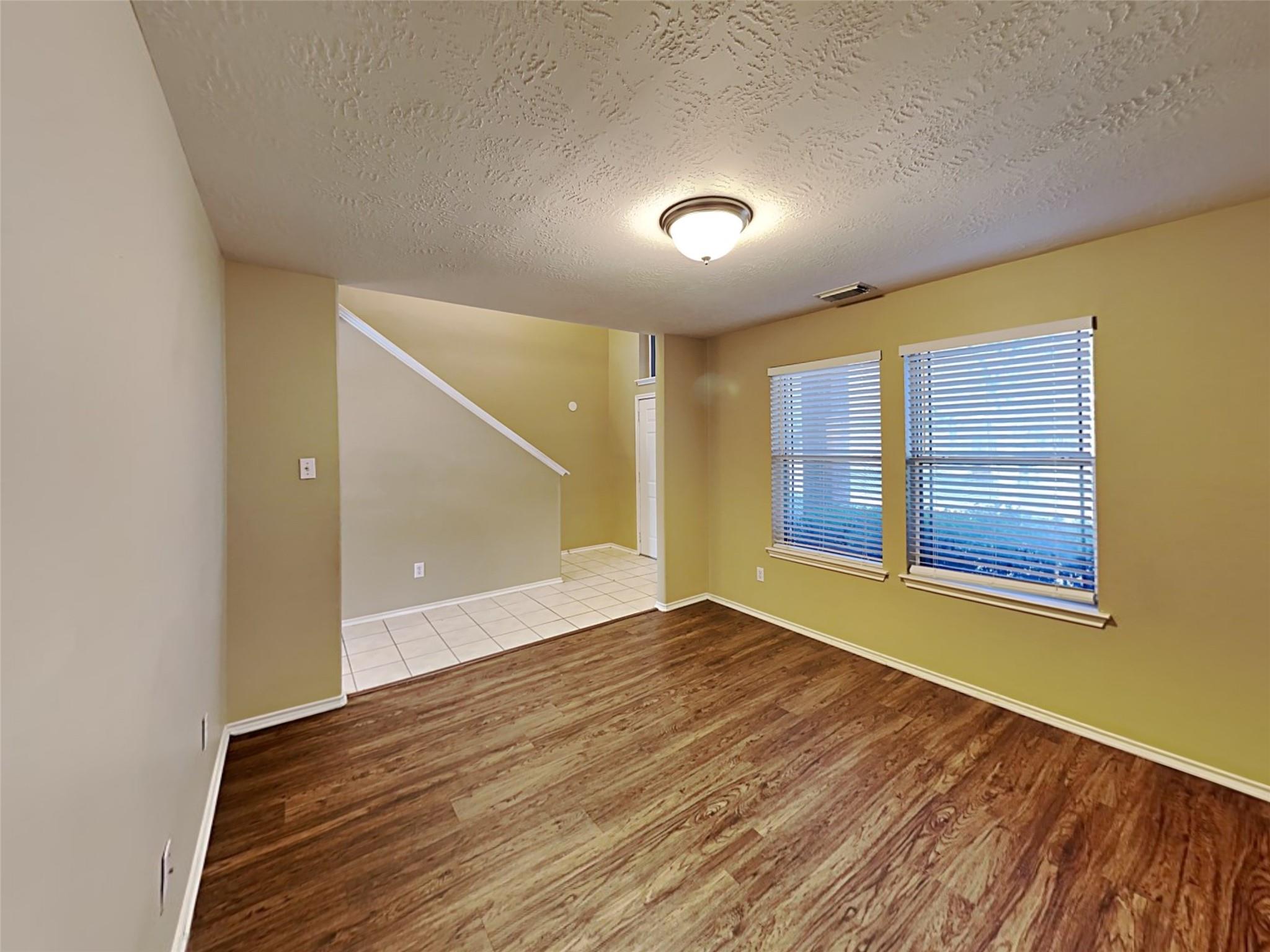 5446 Aloe Avenue