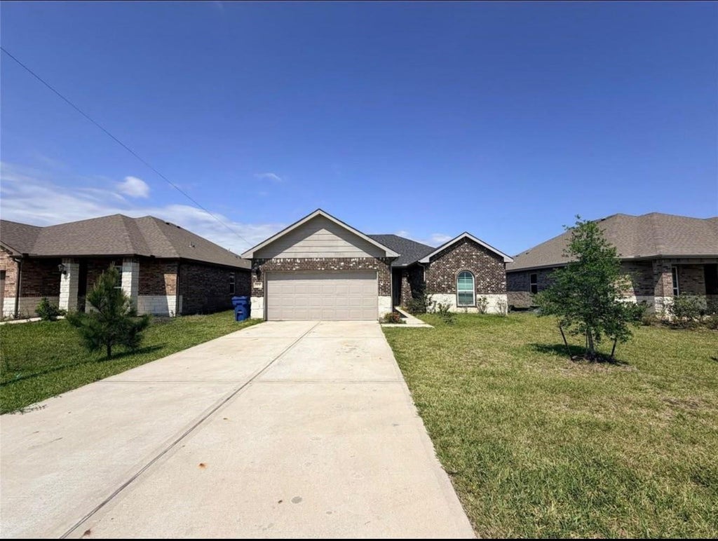 Photo of 870 Rd, Cleveland, TX 77327 (MLS # 14747471)