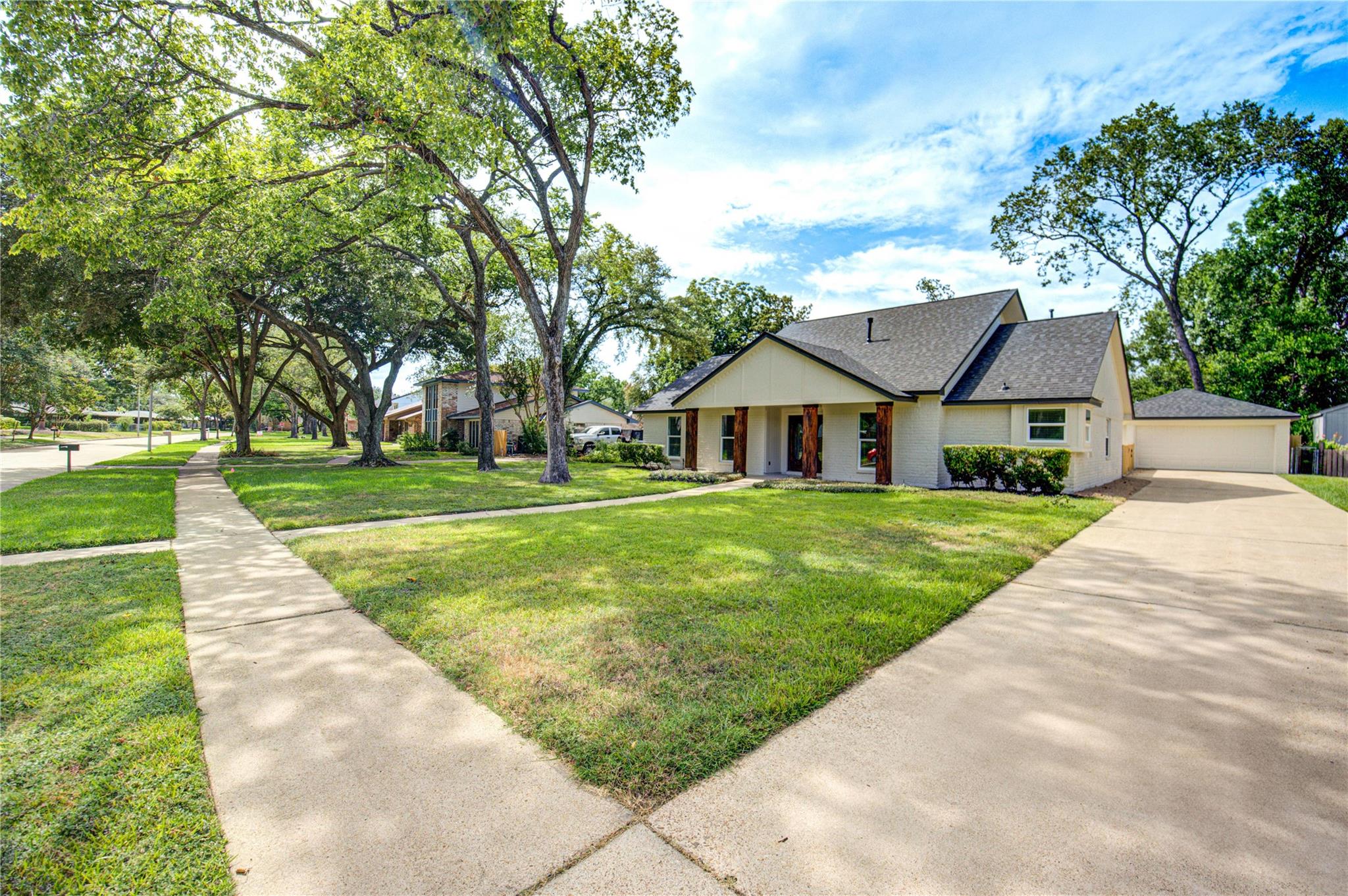 15402 Ashburton Drive